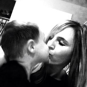 Meet your Posher, Hailey